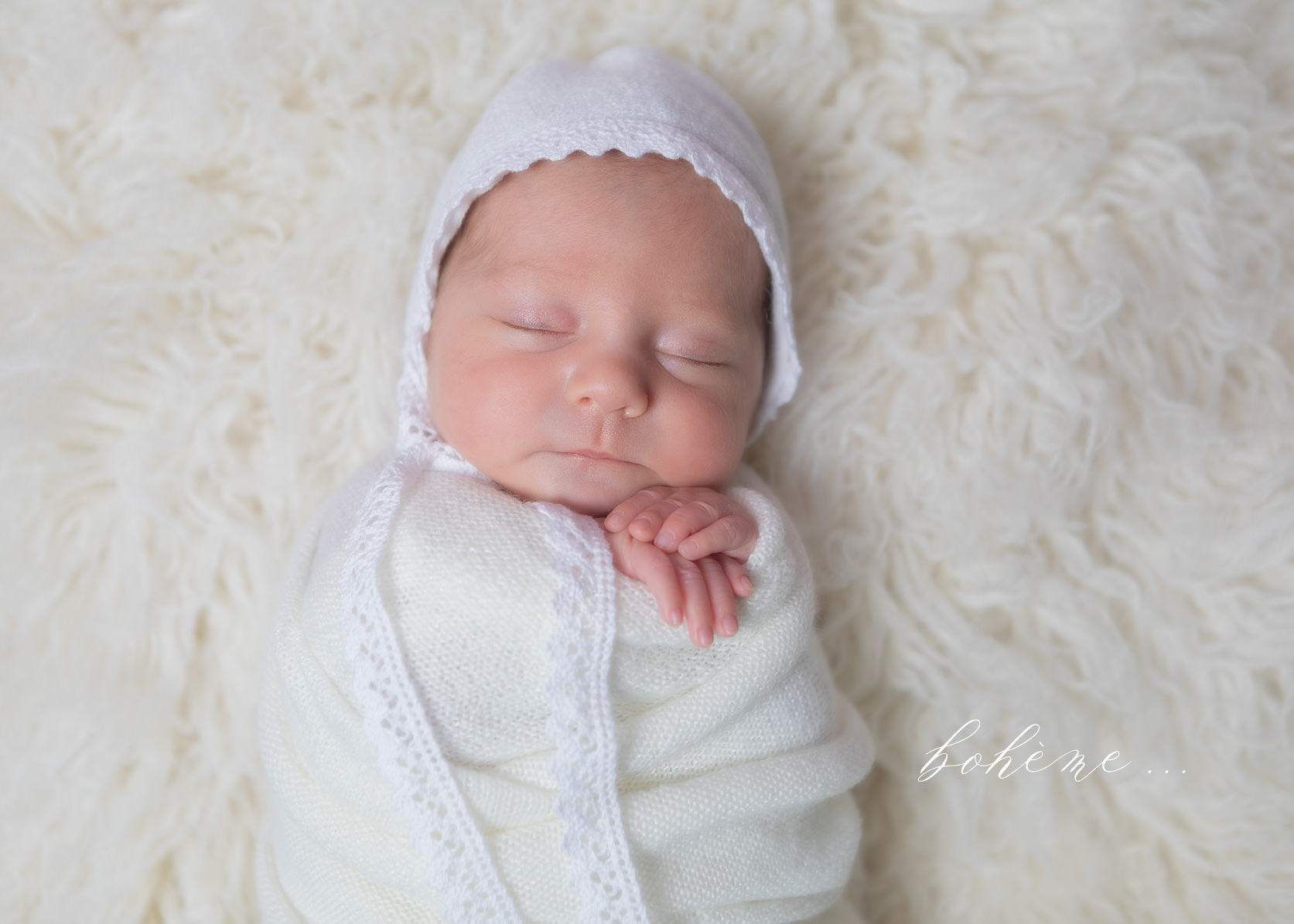 Live_,photographe Lozère, Photographe Mende, photo créative, photo naturelle, Home studio Ventabren, photographe nouveau-né, photographe bébé, séance Minuscule, babywrapping, harmonie des couleurs, french photographer, séance photo naissance, bébéstudio, photographe du Sud