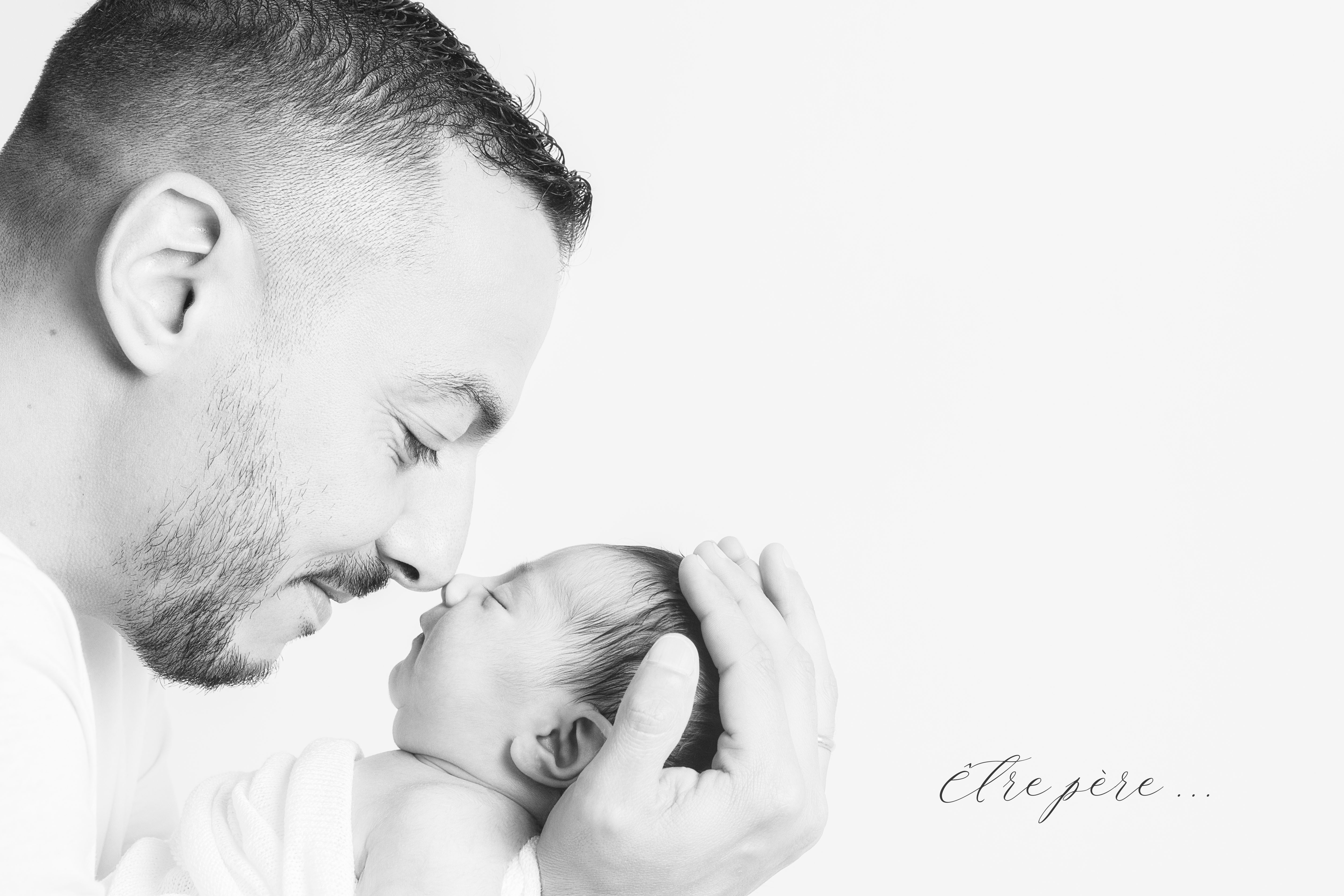 Accueil Mélanie Durand Photographe- home studio- Ventabren-photographe Aix en Provence-photographe spécialisée-photographe de famille- photo naissance-photo maternité-photo souvenirs-photographe enfants-photo noir et blanc-être père- photo papa- photo maman- photo frères et soeurs- babyphotography-kids photography-girly-petite fille-love