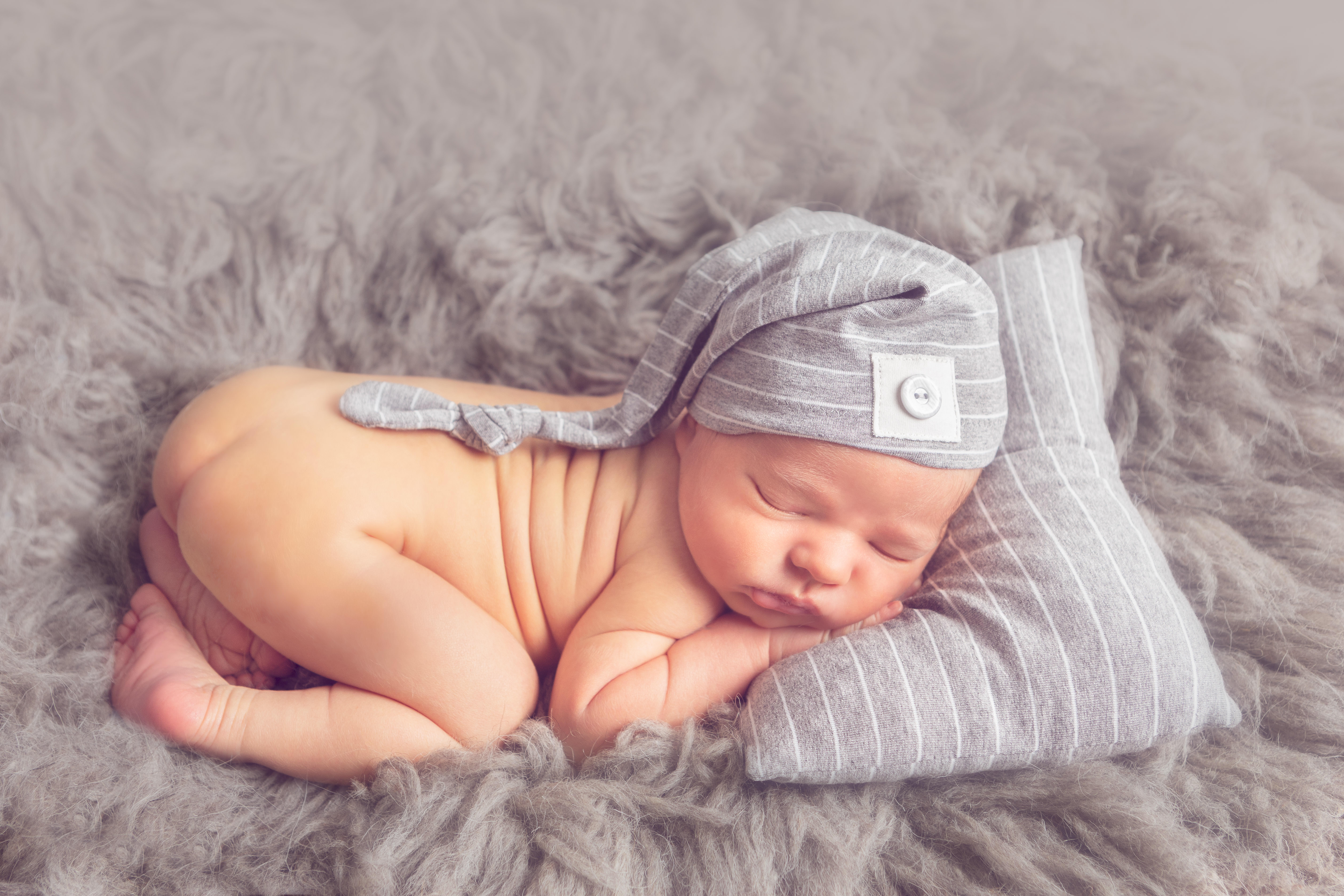 Jules – Couleur- Mélanie Durand Photographe-photographe grossesse-photographe nouveau né-photographe Aix en Provence-photographe spécialisée naissance- newbornphotography- Jules - Couleur- Mélanie Durand Photographe-photographe grossesse-photographe nouveau né-photographe Aix en Provence-photographe spécialisée naissance- newbornphotography-photographer-photographe PACA-photographe Ventabren-photographe Marseille-photographe Vitrolles-carte cadeau- bon cadeau- support photo- séance studio- séance bébé- photo de famille- photo parents-photo petit garçon- little boy photography